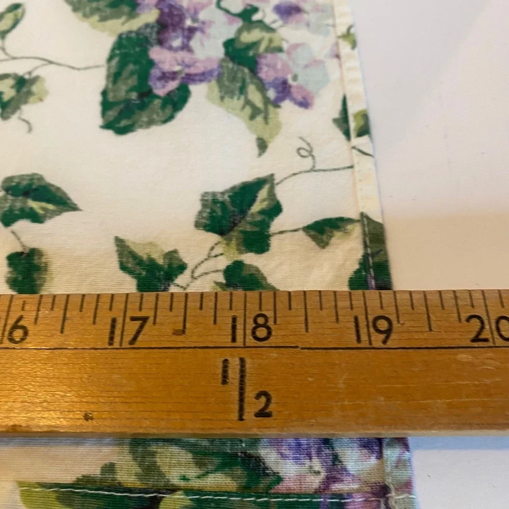 Waverly Garden Room Napkins Set of 10‎ White Purple Floral Pansy Ivy Good 18x18